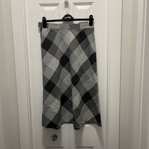 Vintage “panther” skirt. Size 14.